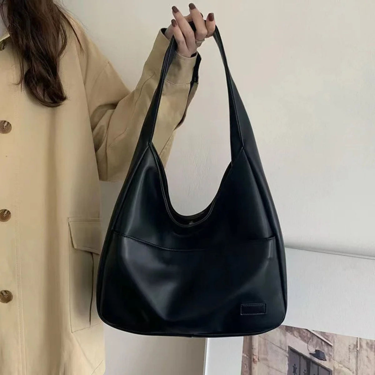 Fashionable Casual Tote & Black Leather Shoulder Bag For Women's