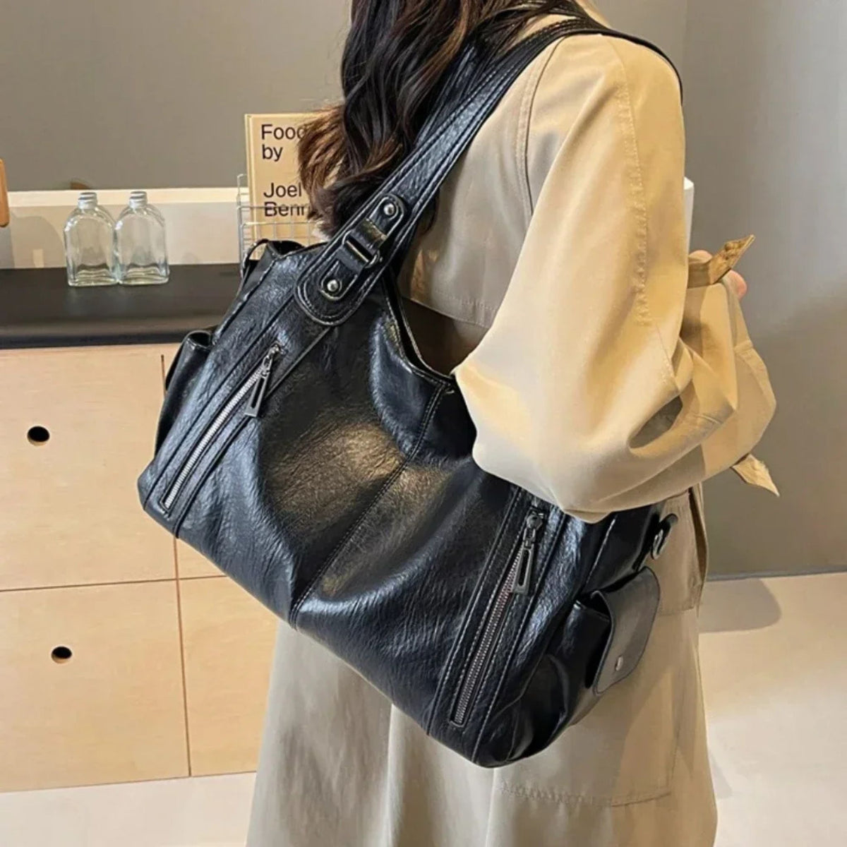 Women's High-Quality Soft PU Leather Shoulder Bag with Compartments